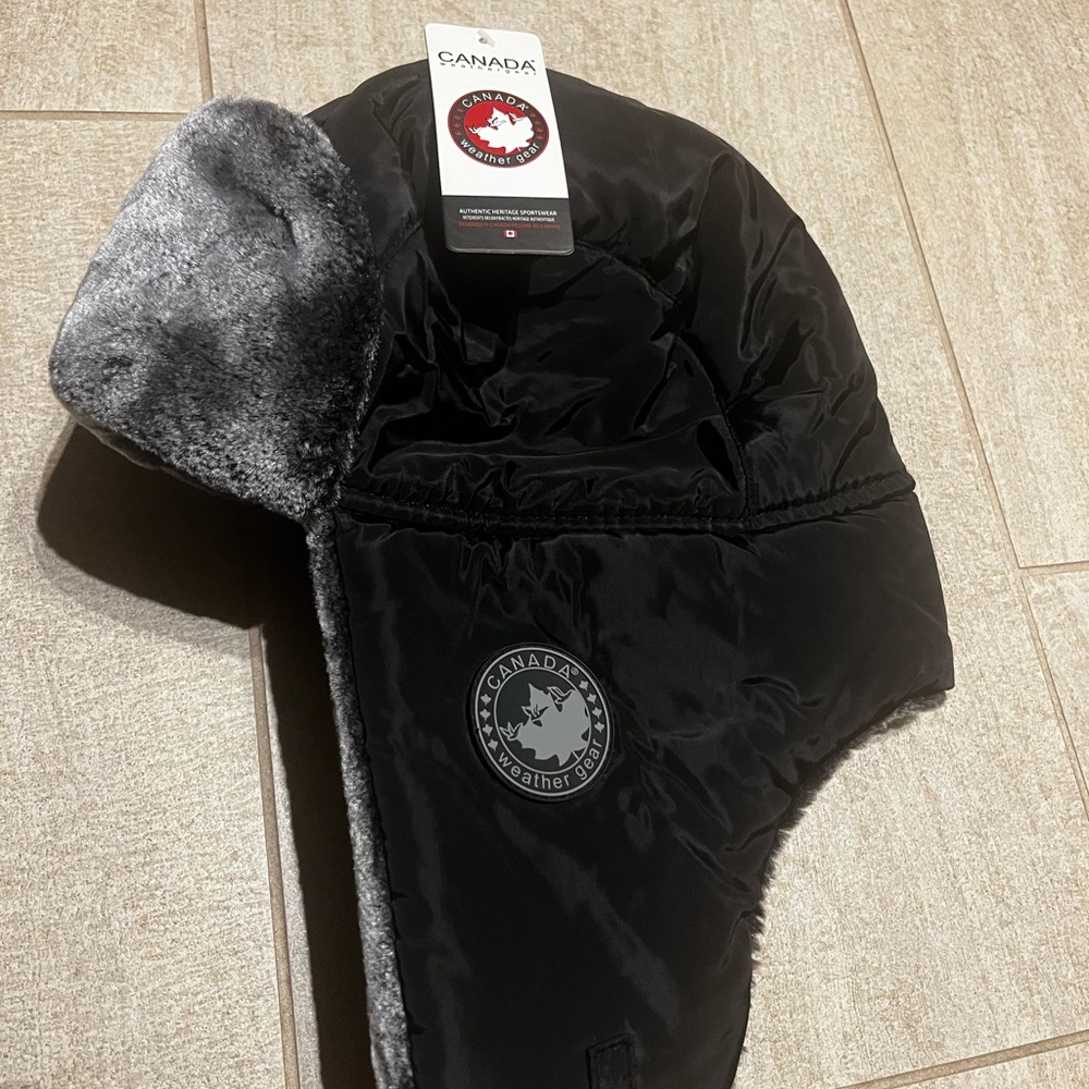 Canada WeatherGear Black Faux Fur Trapper Hat